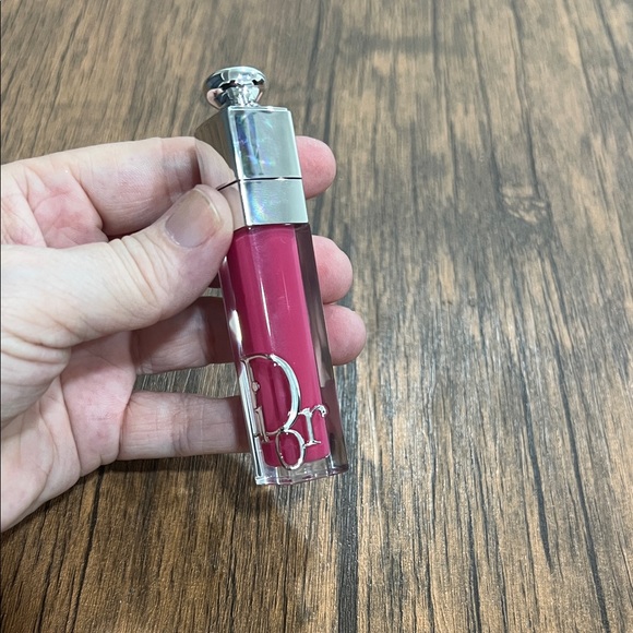 Dior Addict Lip Maximizer in Raspberry - Picture 2 of 4
